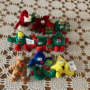Lot of 9 Vintage Eckerd Merry Beans Christmas Bean Bags Plush – All with Tag